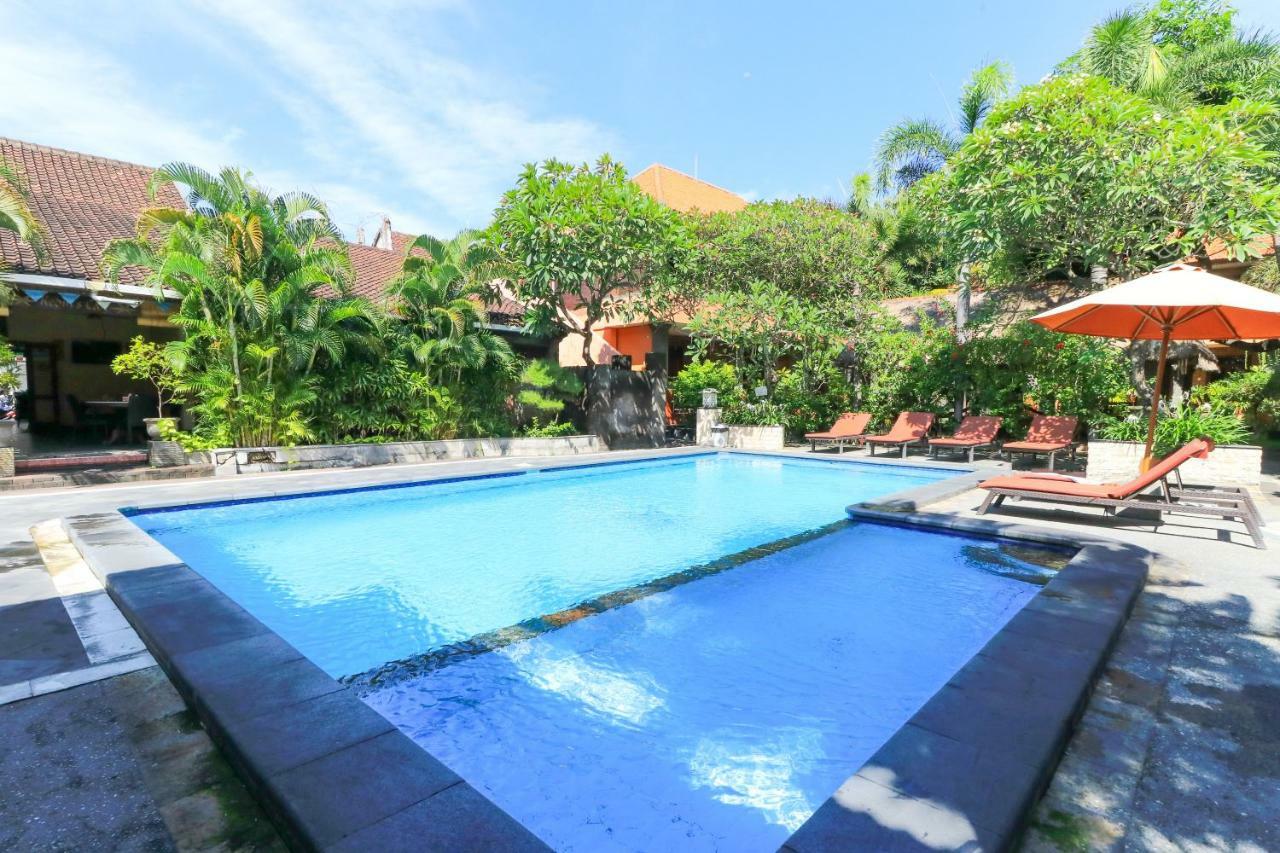 Kedin'S Inn Seminyak  Exterior photo